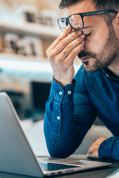 Mal de tête ou migraine ? Quelle différence ?